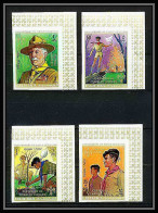 402e - Fujeira MNH ** Mi N° 517 / 520 B Scout Pfadfinder Jamboree Scouts Overprint Gold Dickens Non Dentelé Imperf - Fujeira