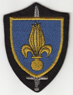 Insigne De L'Ecole D'Application De L'Infanterie - Scudetti In Tela