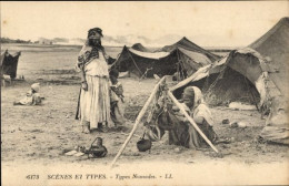 CPA Maghreb, Scènes Et Types, Types Nomades, Levy & Fils L.L., Paris 6173 - Costumes