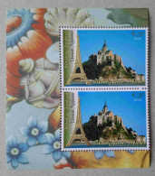 N-U-C Vi06-02 : Nations Unies Vienne  - Mont Saint-Michel Et La Tour Eiffel Avec Bdf Illustré - Nuevos