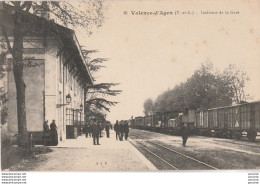 W9-82) VALENCE  D ' AGEN (TARN ET GARONNE)  INTERIEUR DE LA GARE - ( ANIMATION - 2 SCANS ) - Valence