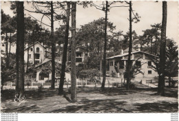 W18-33) BASSIN D' ARCACHON (GIRONDE) LES BELLES VILLAS DANS LES DUNES  - ( OBLITERATION DE 1959 - 2 SCANS ) - Arcachon