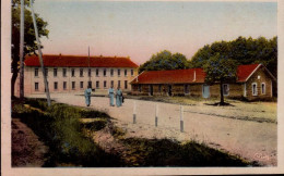 CAMP DE CHAMBARAN   ( ISERE )  MESS DES SOUS-OFFICIERS - Barracks