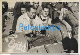 229993 ARGENTINA AUTOMOBILE CAR RACE AUTO DE CARRERA AND PEOPLE 17 X 11.5 CM PHOTO NO POSTAL POSTCARD - Sonstige & Ohne Zuordnung