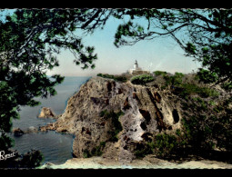 83 - PORQUEROLLES - LE PHARE ET SON ROCHER - Porquerolles