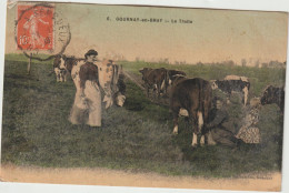 Seine Maritime  :GOURNAY En Bray  : La  Traite  Des  Vaches - Gournay-en-Bray