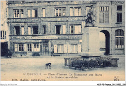 AKJP2-0212-15 - SAINT-FLOUR - Place D'armes - Le Monument Aux Morts Et La Maison Consulaire - Saint Flour