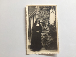 Carte Postale Ancienne Photographie D’une Religieuse - Ciney