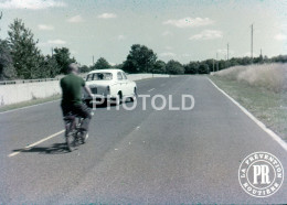 1964 VELO SOLEX MOTOCYCLETTE VELOSOLEX  MOTORCYCLE FRANCE 35mm DIAPOSITIVE SLIDE Not PHOTO No FOTO NB4187 - Diapositive
