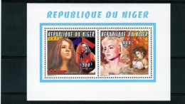 Niger 1996, Music, Madonna, Janis Joplis, 2val In BF - Chanteurs