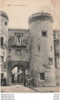 T19-66) CERET - PORTE DU BARRY - ( ANIMEE - HABITANTS - 2 SCANS ) - Ceret