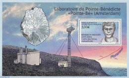 French Antarctic Territory 2022 Bénédicte Ardouin S/s, Mint NH, Science - Physicians - Neufs