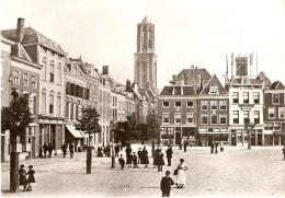 Utrecht, Zuidoosthoek Van De Neude, Ingang Schoutenstraat Ca 1880 - Utrecht