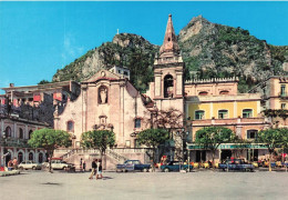 ITALIE - Taormina - Piazza IX Aprile - Places Emblématique - Façade - Sicilia Folklore - Carte Postale - Other & Unclassified