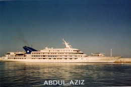 L - PHOTO ORIGINALE - BATEAU - 06 - ANTIBES - YACHT PRINCE ABDUL AZIZ - PROPRIETE DU ROI FAHD D'ARABIE SAOUDITE - Schiffe