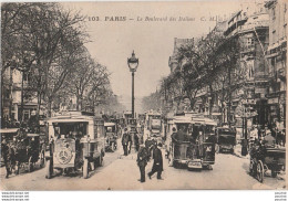 H29-75) PARIS (IX°)  LE BOULEVARD DES ITALIENS - (GROSSE ANIMATION - 2 SCANS) - District 09