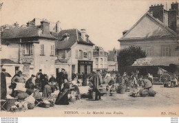 I5- 27) VERNON - LE MARCHE AUX FRUITS - (TRES ANIMEE - 2 SCANS) - Vernon