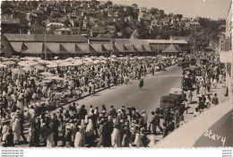 TANANARIVE (UN COIN DE MADAGASCAR VU PAR STAVY) ANALAKELY - GRAND MARCHE DU VENDREDI - ( 2 SCANS) - Madagascar