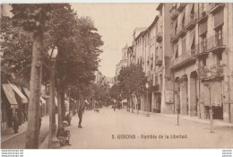 K10-  GERONA - RAMBLA DE LA LIBERTAD   - (ANIMEE - 2 SCANS)  - Gerona