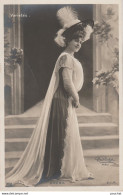 Q10- ARTISTE FEMME - FRAU - LADY - BRESIL - THEATRE DES VARIETES  - PAR REUTLINGER , PARIS - (2 SCANS) - Künstler