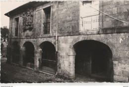 R1- SANTILLANA DEL MAR - CASA ILAMADA DE LOS HOMBRONES  - (2 SCANS) - Cantabrië (Santander)