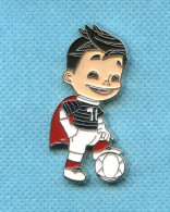 Superbe Gros Pins Football Euro 2016 Equipe De France Uefa K318 - Fussball