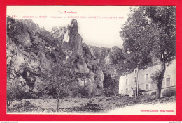 F-48-Gorges Du Tarn-08P26 Les Rochers Du Cirque Des Baumes, Près La Malène, Une Bâtisse, Cpa BE - Gorges Du Tarn