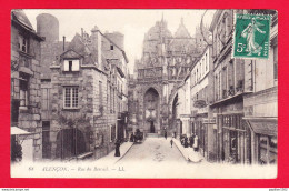 F-61-Alencon-05P22 La Rue Du Bercail, Petite Animation, Commerces, Cpa BE - Alencon