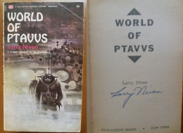 C1 Larry NIVEN - WORLD OF PTAVVS Ballantine 1966 First Envoi DEDICACE Signed PORT COMPRIS FRANCE - Science Fiction