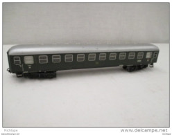 VOITURE - WAGON -miniature    MARKLIN EN   H O  25 Cm - Wagons Voor Passagiers