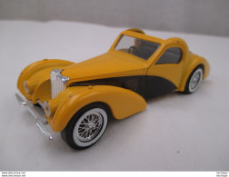 Miniature   - 1/43 Em - Voiture   SOLIDO  BUGATTI 57 S - Solido