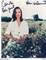 N°106 - AUTOGRAPHE   DEDICASSE DE CAROLE BOUQUET  - GRANDE  PHOTO   23X18 - Autres & Non Classés