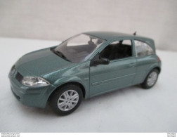 1/43 Em - RENAULT  MEGANE  -  NOREV - Norev