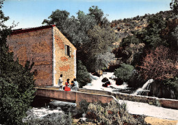 11-GORGES DU VERDON-SOURCE DE FONTAINE L EVEQUE-N°2838-A/0283 - Otros & Sin Clasificación