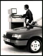 Fotografie Auto Opel Omega, PKW & Diagnose-Computer Tech15  - Automobiles