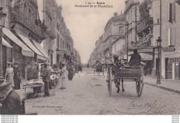 J2- 47) AGEN - BOULEVARD DE LA REPUBLIQUE - ( TRES ANIMEE - ETALS - ATTELAGE CHEVAL - 2 SCANS ) - Agen