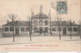 N18-51) PONT - FAVERGER (MARNE)  LA MAIRIE ET LES ECOLES - Autres & Non Classés