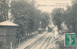 01 // MEZERIAT   La Gare Vue Prise Du Pont - Sin Clasificación