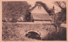 Sussex - Bridge Of The Mill Stream , Old Water Mill HELLINGLY - Autres & Non Classés