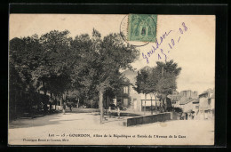 CPA Gourdon, Allées De La République Et Entrée De L`avenue De La Gare  - Gourdon