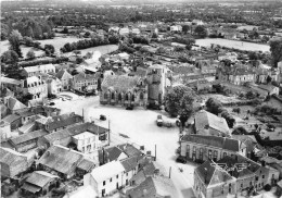 79-MONCOUTANT- VUE GENERALE AU CENTRE L'EGLISE VUE DU CIEL - Moncoutant