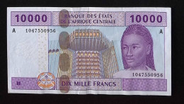 Billet, Banque Des Etats De L'Afrique Centrale, 10000 Francs, Gabon, 2002, 2 Scans, Frais Fr 1.75 E - États D'Afrique Centrale