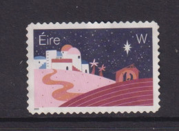 IRELAND - 2023 Christmas 'W' Used As Scan - Gebraucht