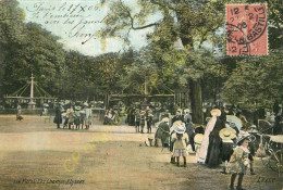 75. PARIS .  Les Champs Elysées .  CPA Animée . - Autres & Non Classés