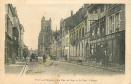 51.  VITRY LE FANCOIS .  La Rue Du Pont Et La Place D'Armes .  CPA Animée . - Vitry-le-François