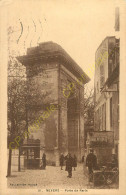 58.  NEVERS .  Porte De Paris .  CPA Animée ; - Nevers