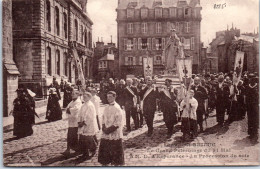 22 SAINT BRIEUC - Pelerinage Du 31 Mai, La Procession Le Soir  - Saint-Brieuc