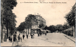 94 KREMLIN BICETRE - Rue D'ivry Et Av Du Cimetiere Parisien - Kremlin Bicetre