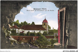 AKTP1-0065-54 - BREMENIL - 1915-16 - Blick Durch Ein Granatloch Auf Die Kirche  - Luneville