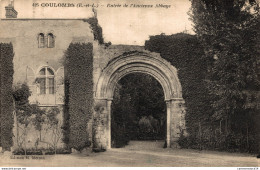 NÂ° 4241 Z -cpa Coulombs -entrÃ©e De L'ancienne Abbaye- - Autres & Non Classés